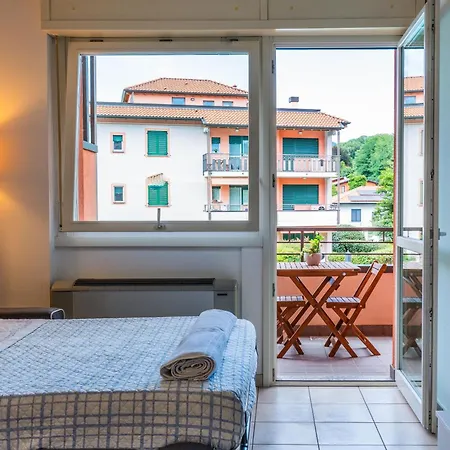 Monolago Pool & View Apartman Arolo