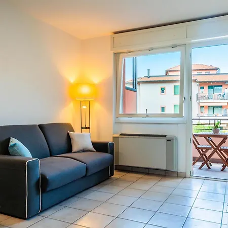 Monolago Pool & View *