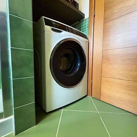 Monolago Pool & View