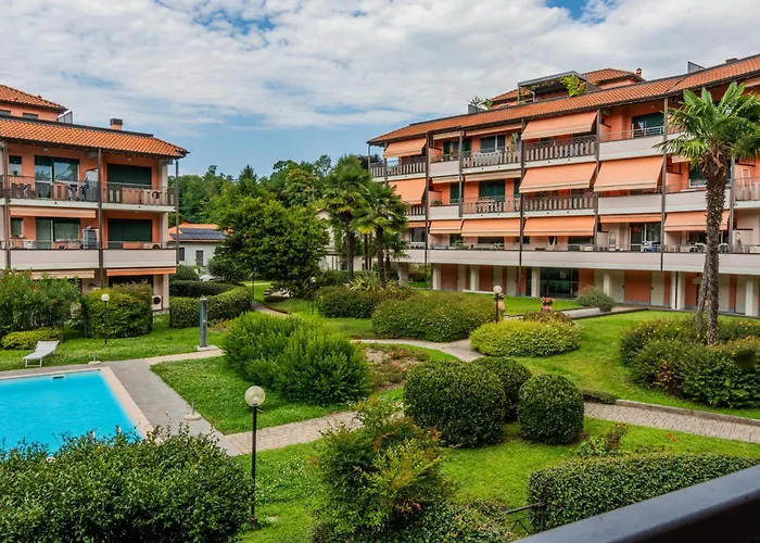 Apartmán Monolago Pool & View *