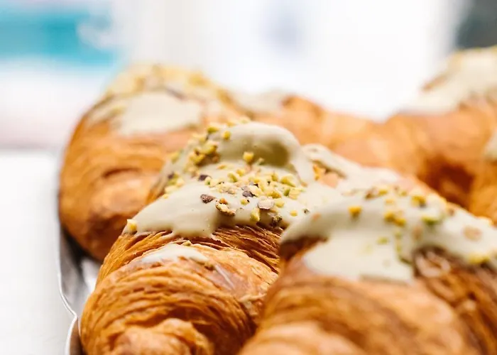 Lägenhet Monolago Pool & View