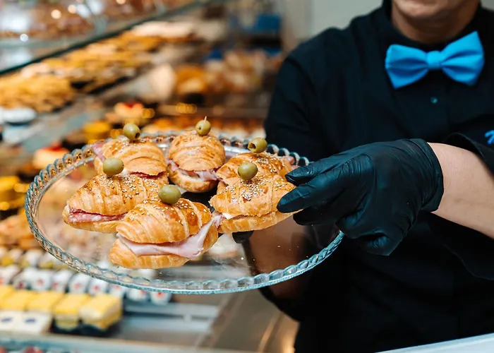 Monolago Pool & View *